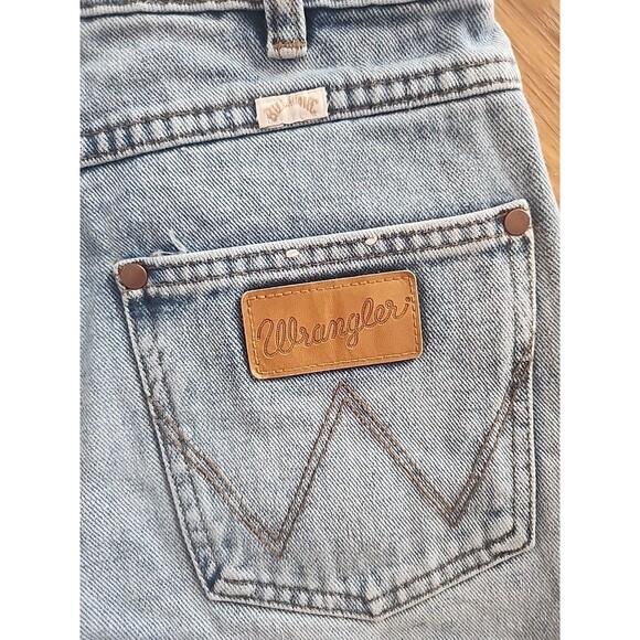 Wrangler x Billabong Shorts Womens 25 Showdown Floral Patchwork Denim Cut Offs - Picture 9 of 10